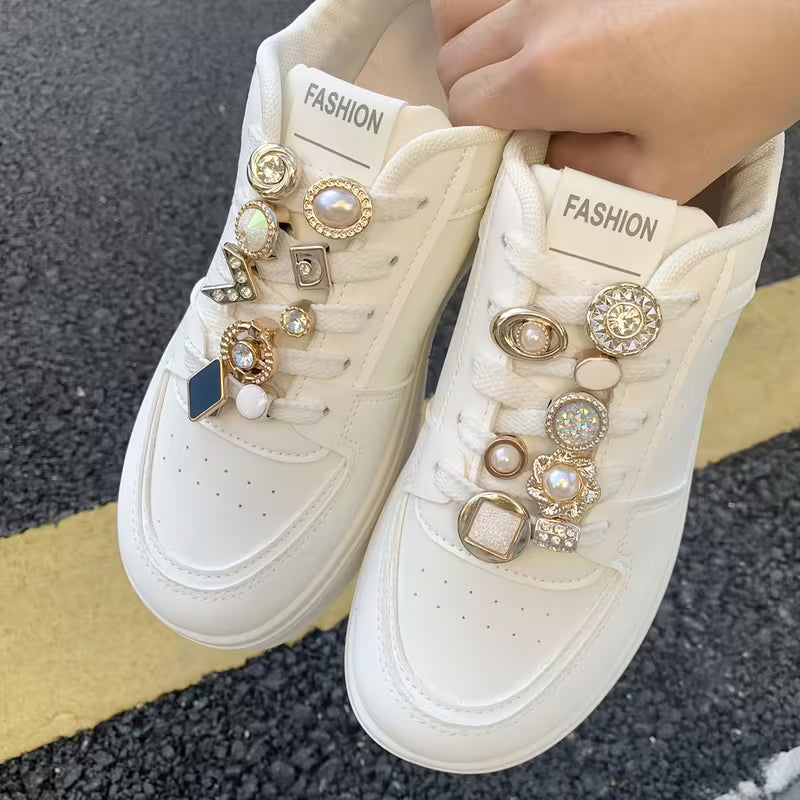 17-Piece Random Shoelace Charms Set