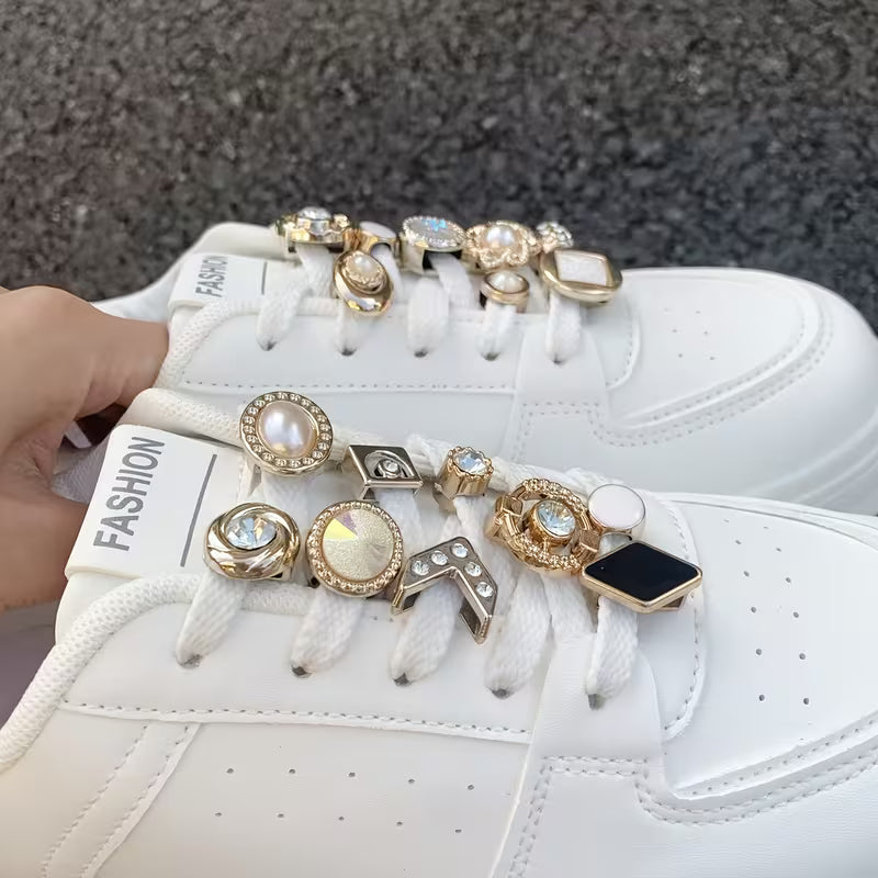 17-Piece Random Shoelace Charms Set